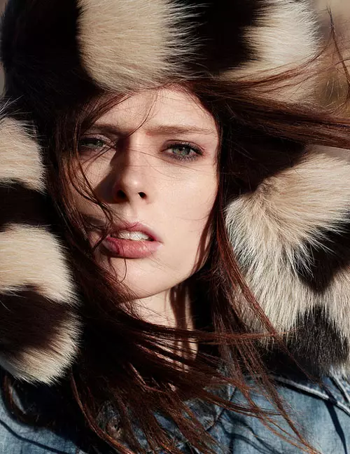 Coco Rocha for Elle Italia 2011 年 1 月邁克爾·桑德斯