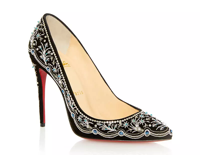 Christian Louboutin geborduurde Pigalle-pomp in silwer $3,335