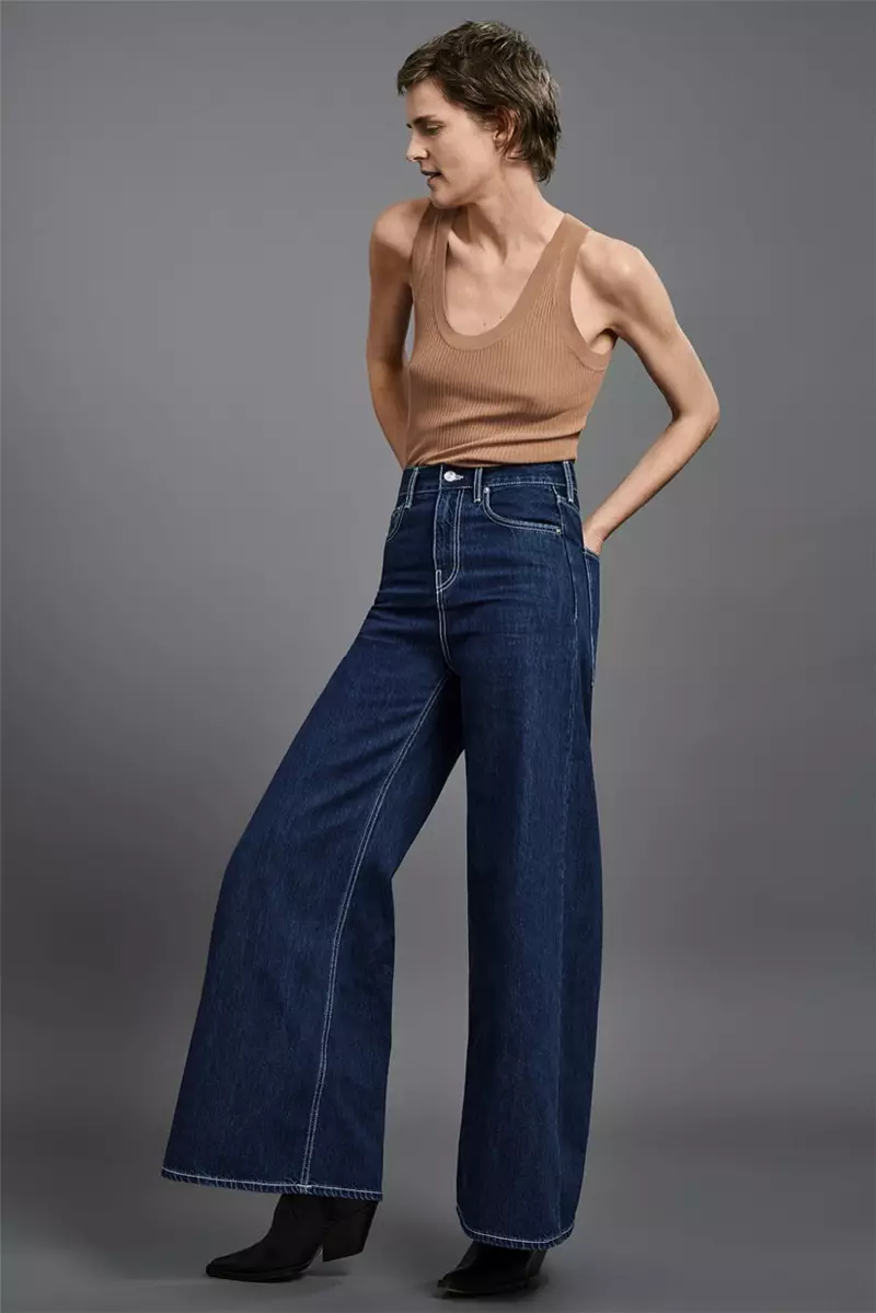 Stella Tennant models Zara tanc de canalé amb texans amples