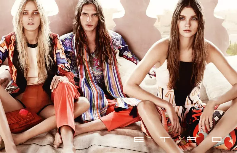 Carmen Kass, Ella Kandyba & Ophelie Rupp Ololaha Etro Gu'ga 2012 ee Mario Testino