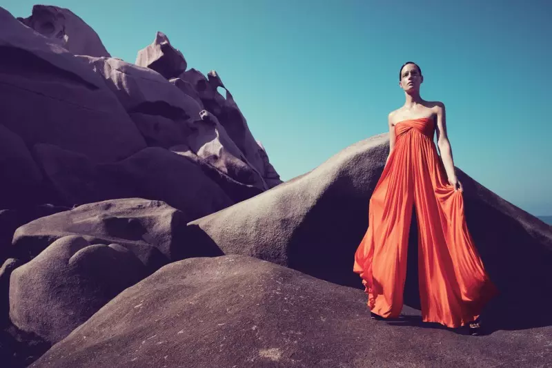 Iris Srubegger Dons the Resort 2013 Collections for Bergdorf Goodman ដោយ Sofia & Mauro