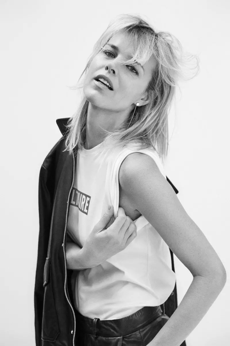 Eva Herzigova piedalās Zadig & Voltaire 2019. gada pavasara-vasaras kampaņā