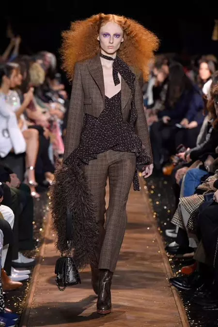 Michael Kors Channels Studio 54 maka ọdịda 2019