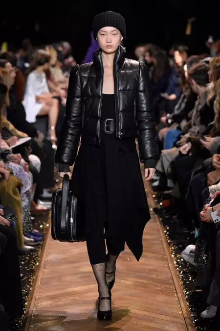 Michael Kors Channels Studio 54 untuk Musim Gugur 2019