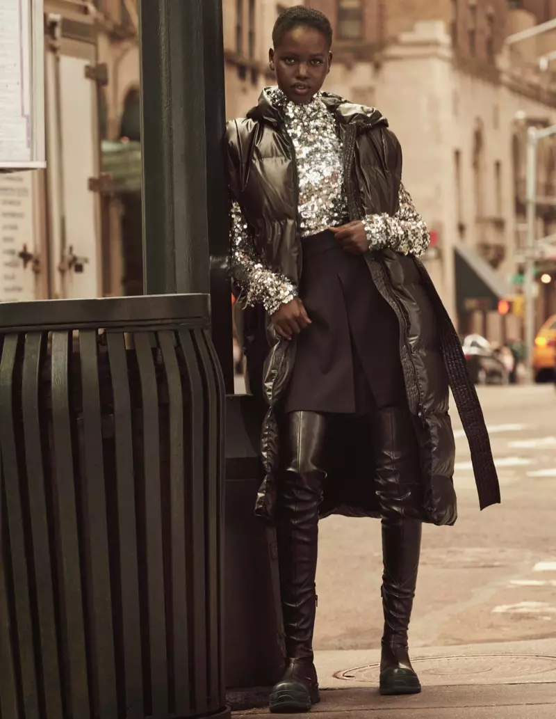 Adut Akech näyttelee H&M Studion syys-talvi 2019 kampanjaa