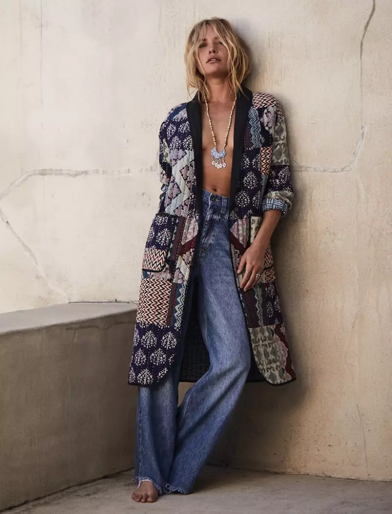 Brooke Perry pose mo Free People May 2021 catalog. Ata: Adam Franzino