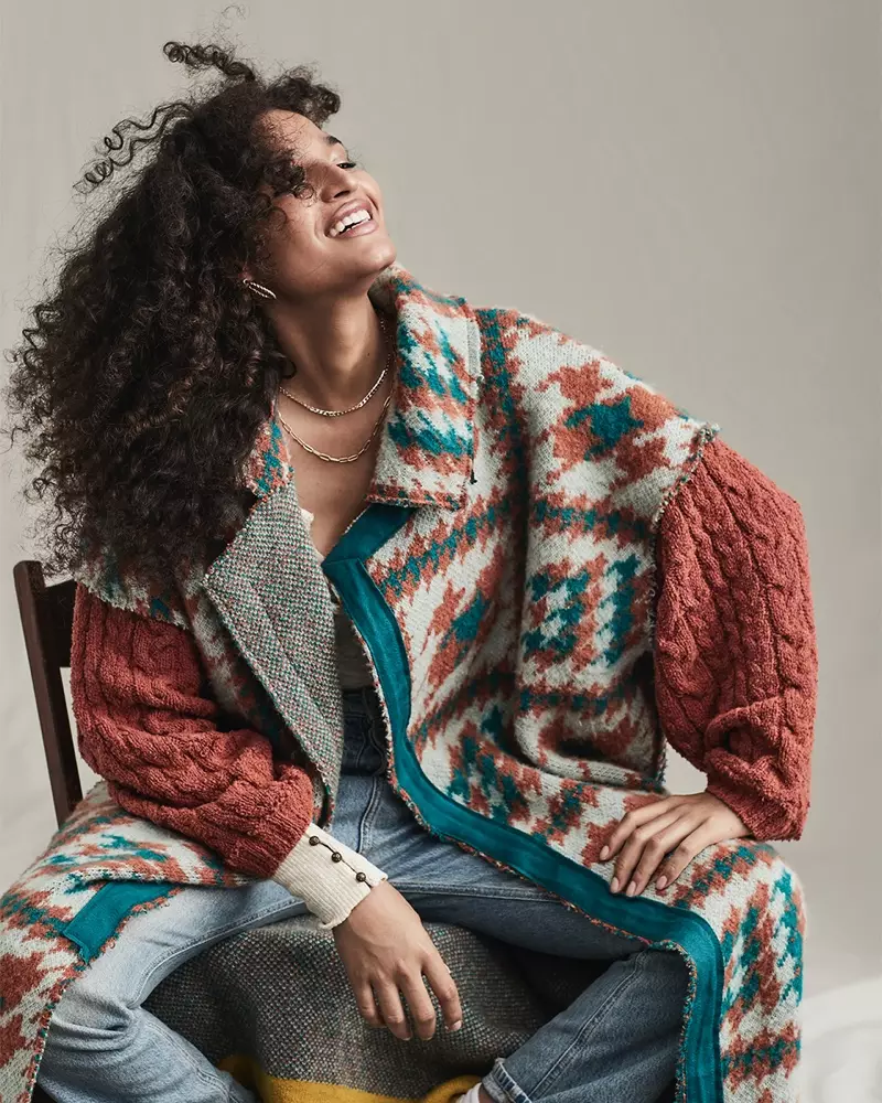 David Roemer anapiga picha za orodha ya Free People fall 2020.