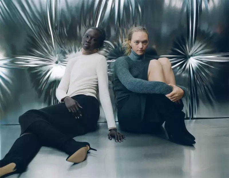 Alek Wek lan Gemma Ward nganggo gaya sweter musim gugur-musim dingin 2019 Zara