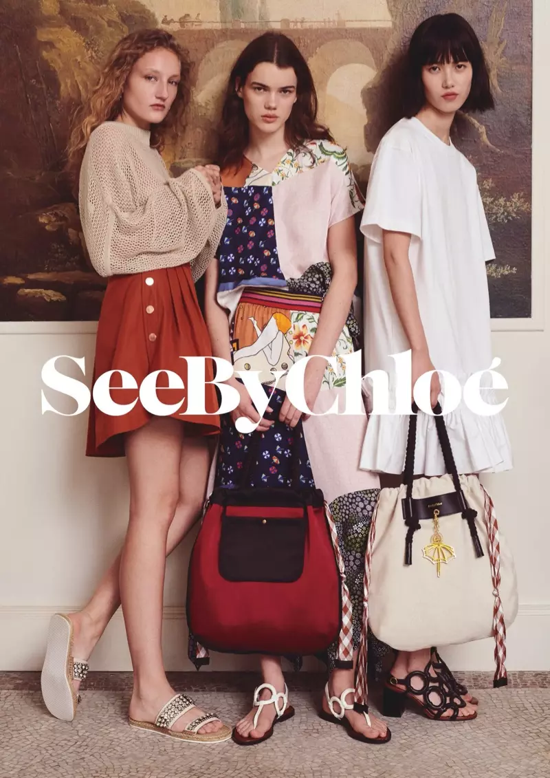 Model Agnes Nieske Abma, Hannah Sprehe sareng Yidan Huang pasang aksi pikeun kampanyeu See by Chloe spring-summer 2020.