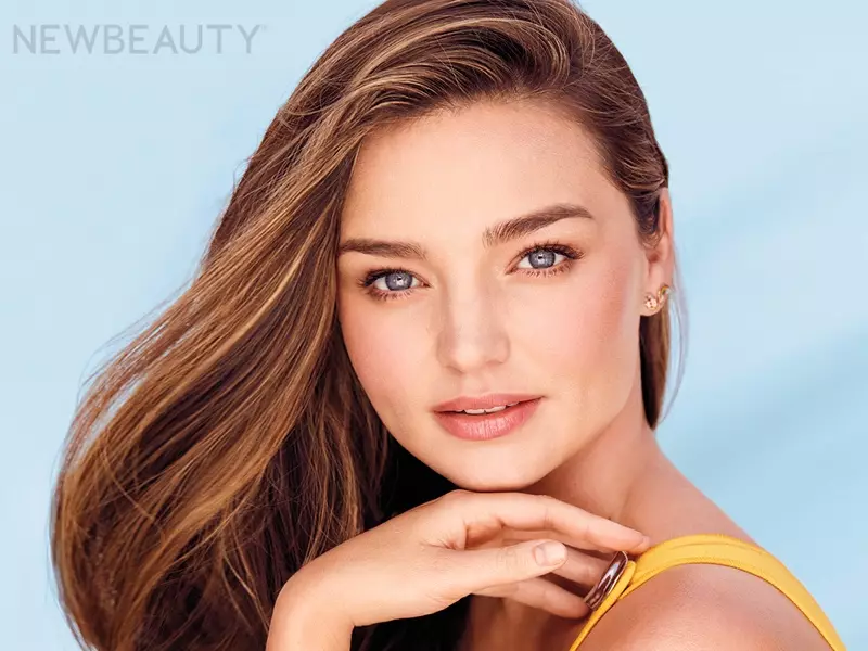 Miranda Kerr tem um brilho radiante para a nova beleza