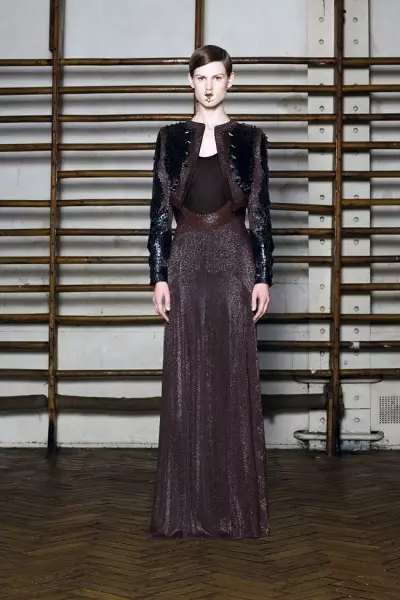 Givenchy 2012ko Udaberria Moda | Parisko goi joskintza