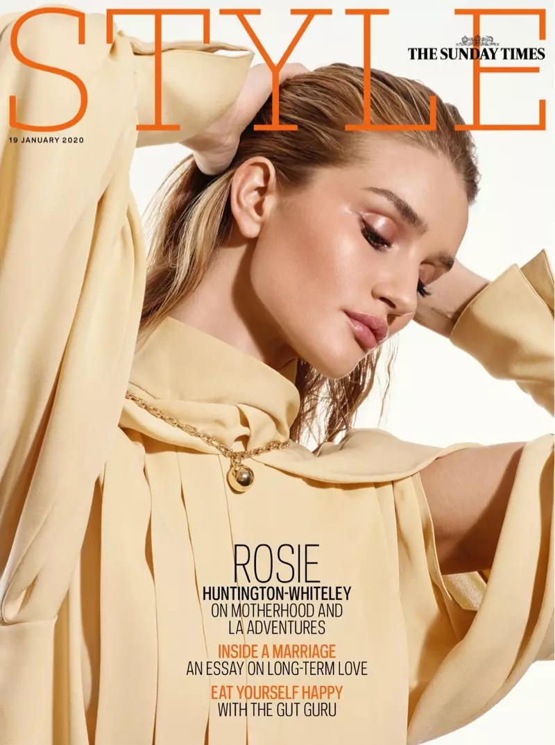 Rosie Huntington-Whiteley poze nan bèl aparans pou style Sunday Times