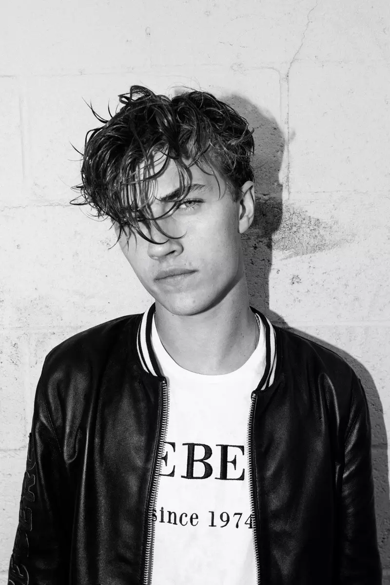 Lucky Blue Smith lidera a campanha outono-inverno 2017 da Iceberg