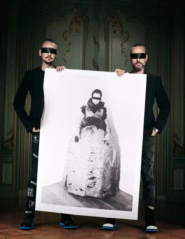 Viktor ja Rolf palaavat Philip Richesin Vogue Netherlandsin parhaimpiin hittiinsä