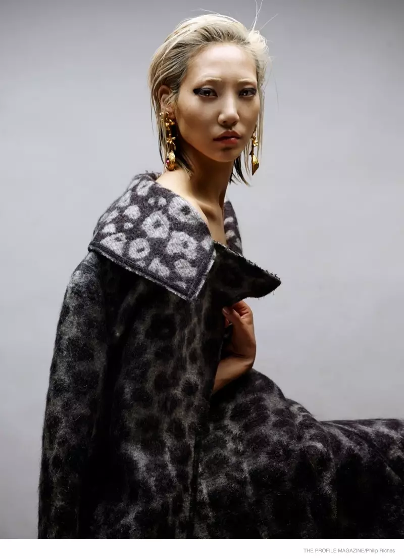 i-soo-joo-park-model06