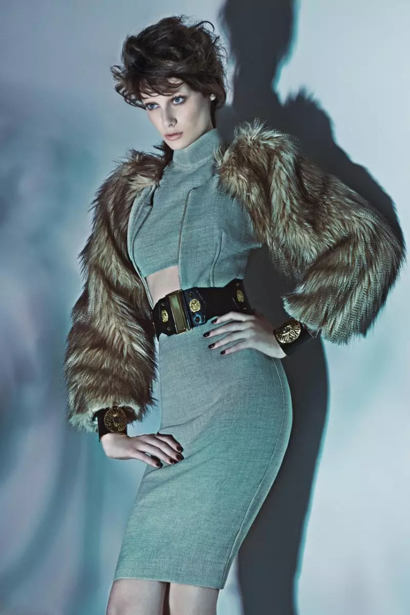 Thairine Garcia Seduces kanggo Iodice Fall 2013 Kampanye