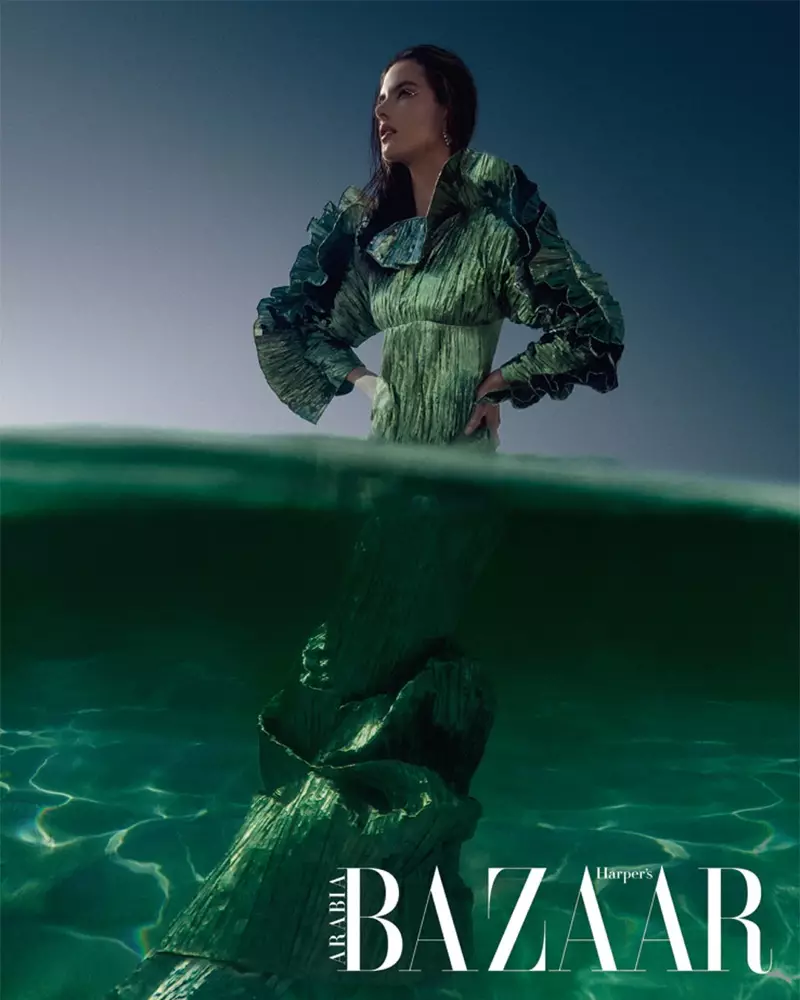 Alessandra Ambrosio nubwiza nyaburanga kuri Harper's Bazaar Arabiya