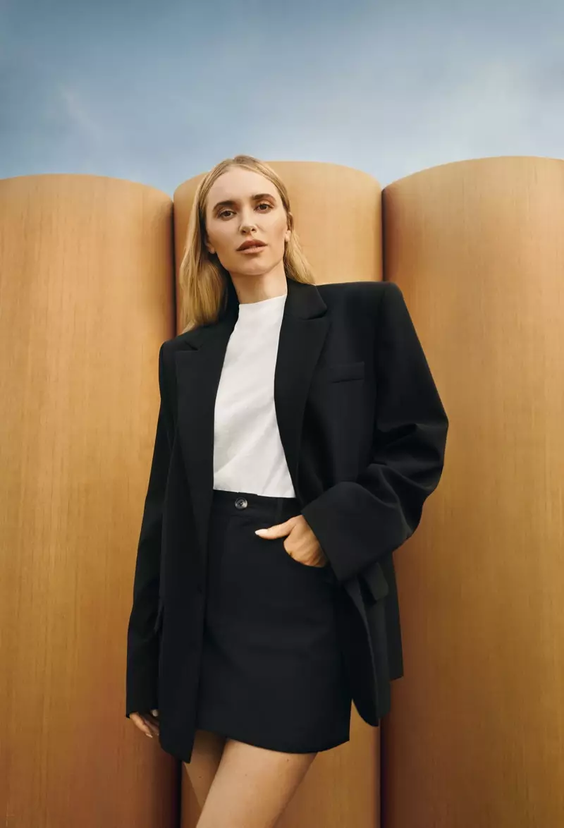 Pernille Teisbaek 出演 Pernille x Mango 广告大片。