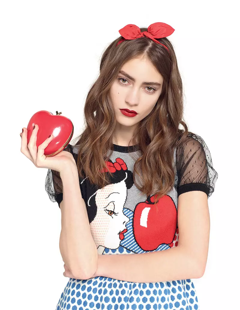 Red Valentino s'attaque à Blanche-Neige pour sa collection Automne 2014