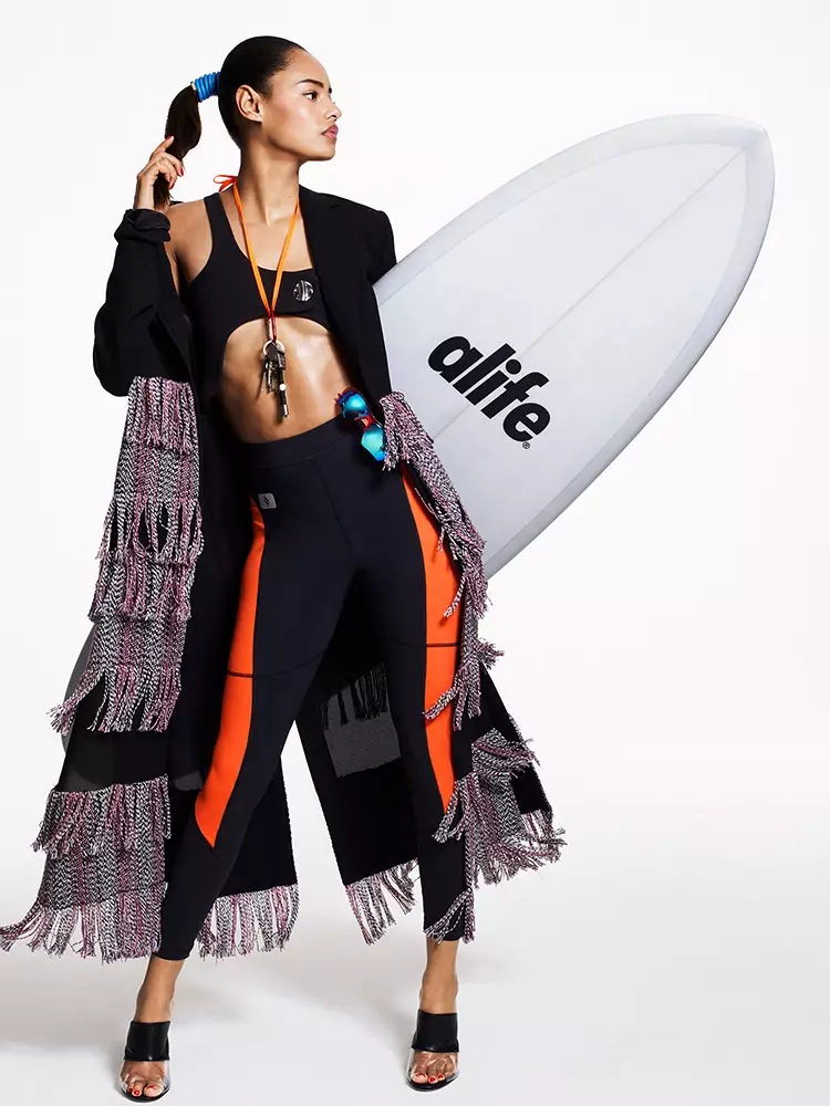 Malaika Firth Models Look sportivo per la salute delle donne