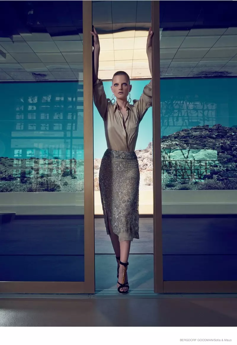 Guinevere Van Seenus φοράει φορέματα Resort 2015 για τον Bergdorf Goodman