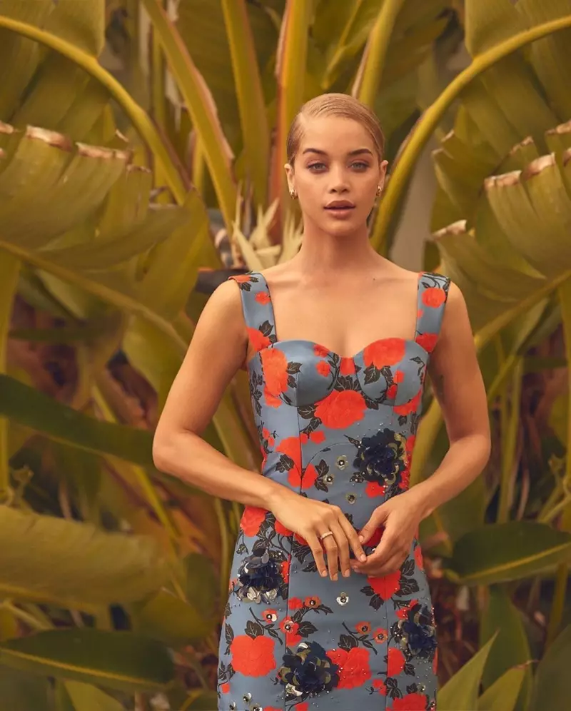 Jasmine Sanders Hallo! Mode Max Abadian 2019-voorbladredaksie