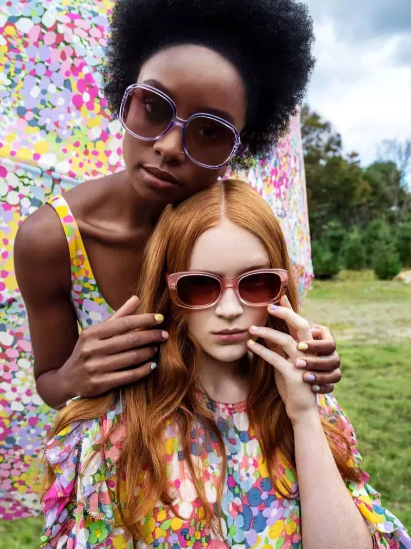 Kiki Layne ak Sadie Sink mete linèt solèy nan kanpay prentan-ete 2019 Kate Spade.