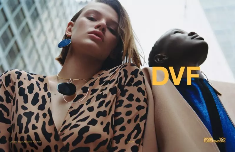 Diane von Furstenberg ගේ වැටීම 2017 උද්ඝෝෂනයේ රූපයක්