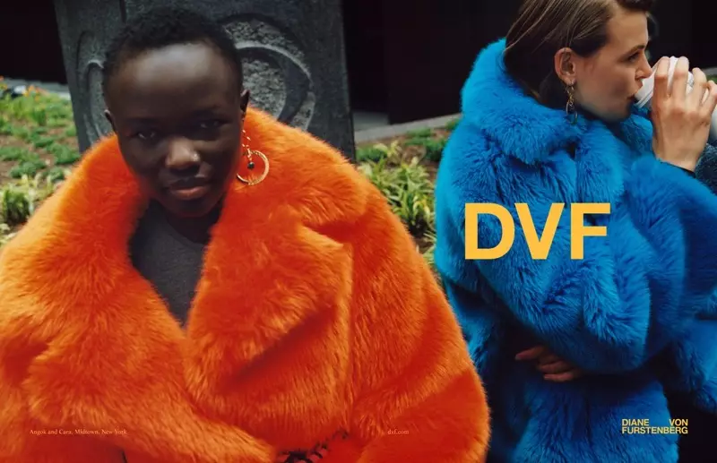 D'Angok Mayen an d'Cara Taylor spillen an der Diane von Furstenberg senger Hierscht-Winter 2017 Kampagne