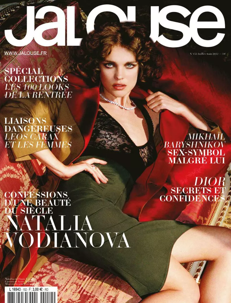 Natalia Vodianova 2012-ci ilin iyul/avqust aylarında Jalouse üçün Pin-Up oynayır