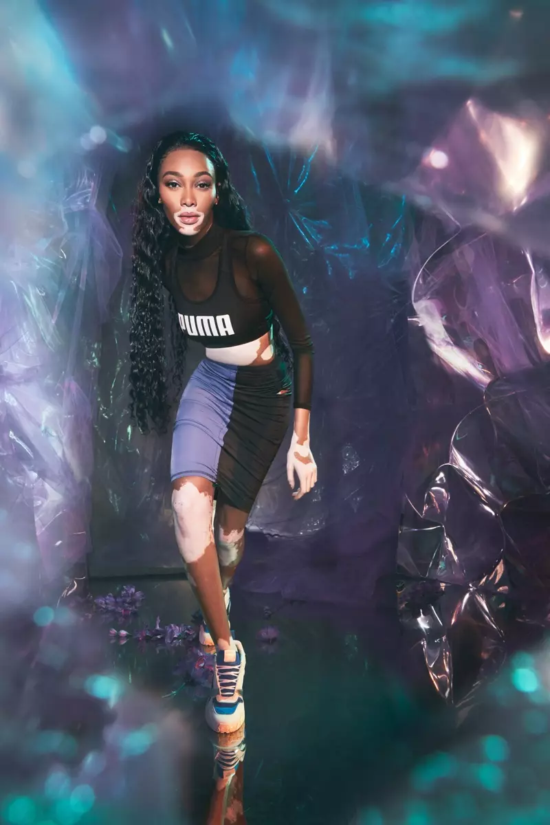 PUMA ڪيرون سنيڪر مهم لاءِ Winnie Harlow کي ٽيپ ڪري ٿي.