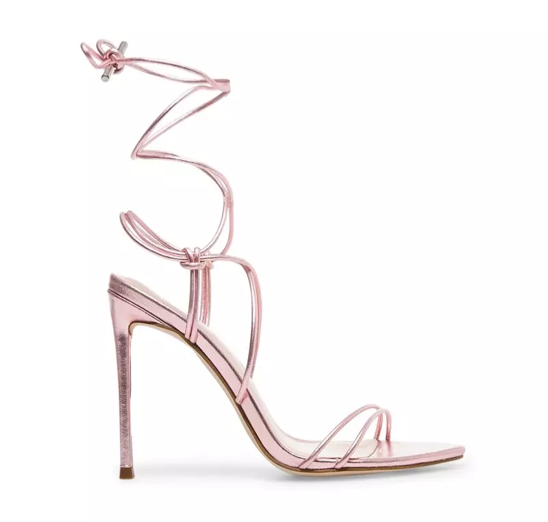 Pink metalik štikle Winnie Harlow x Steve Madden Badgirl 109,95 USD