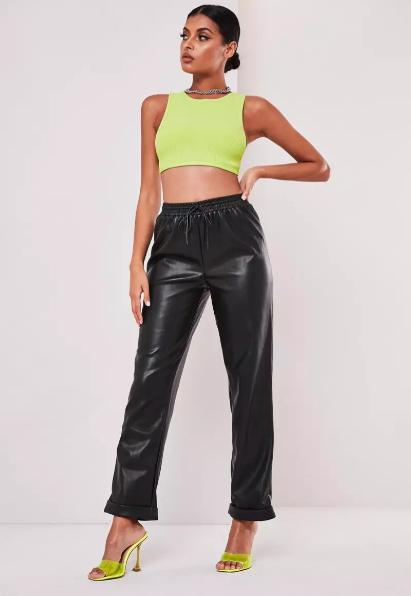 Sofia Richie x Missguided Faux Leather Joggers 54 долари