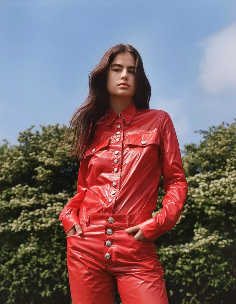 Lily Jean Harvey fyrirsætur Calvin Klein leitar að Wonderland Magazine