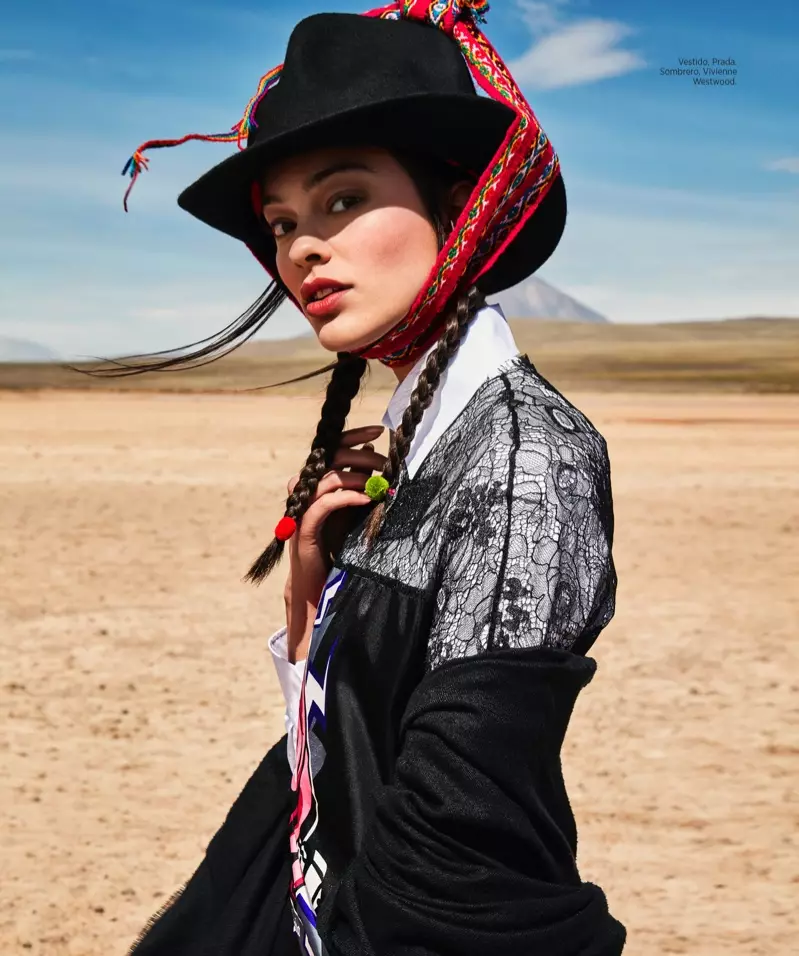 Elizabeth Salt pozon në Peru për Harper's Bazaar Mexico