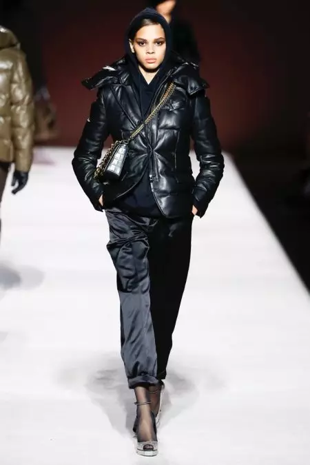 Tom Ford Exudes Elegance pikeun Fall 2019 Koléksi