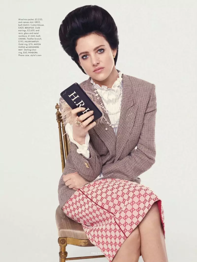 Eliza Cummings posa en Princess Perfect Styles para ELLE UK