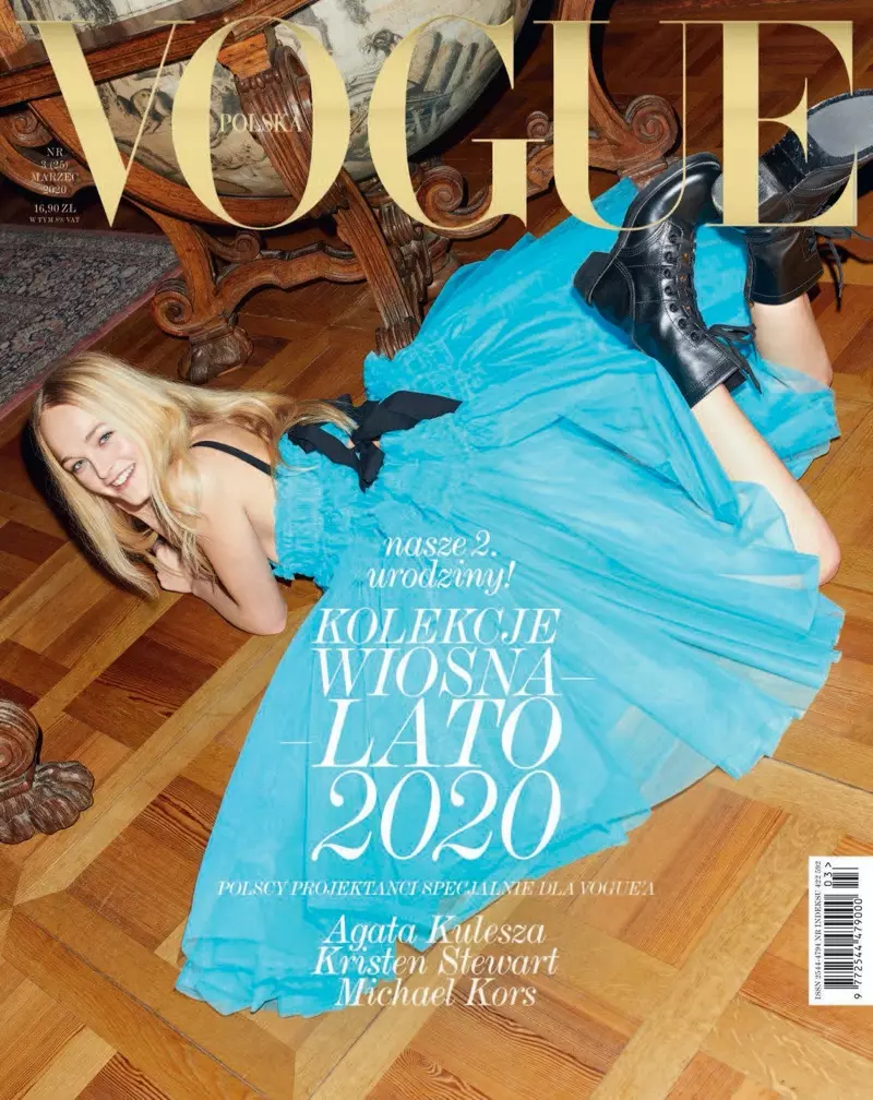 Jean Campbell pozira v Statement Styles za Vogue Poland