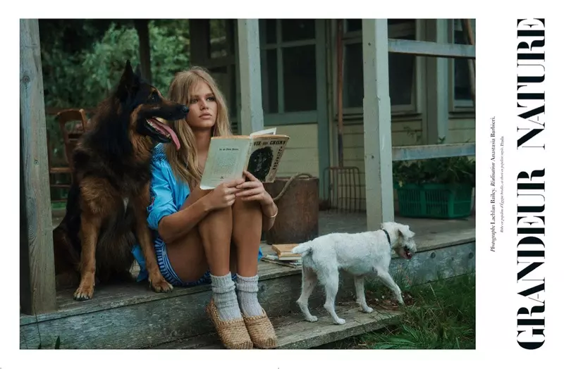 Anna Ewers Models Fashionable Farm փնտրում է Vogue Paris-ը