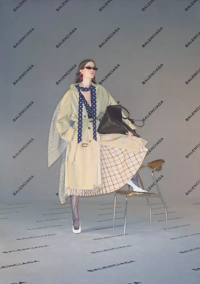 Balenciaga 2017. aasta sügis-talvine kampaania