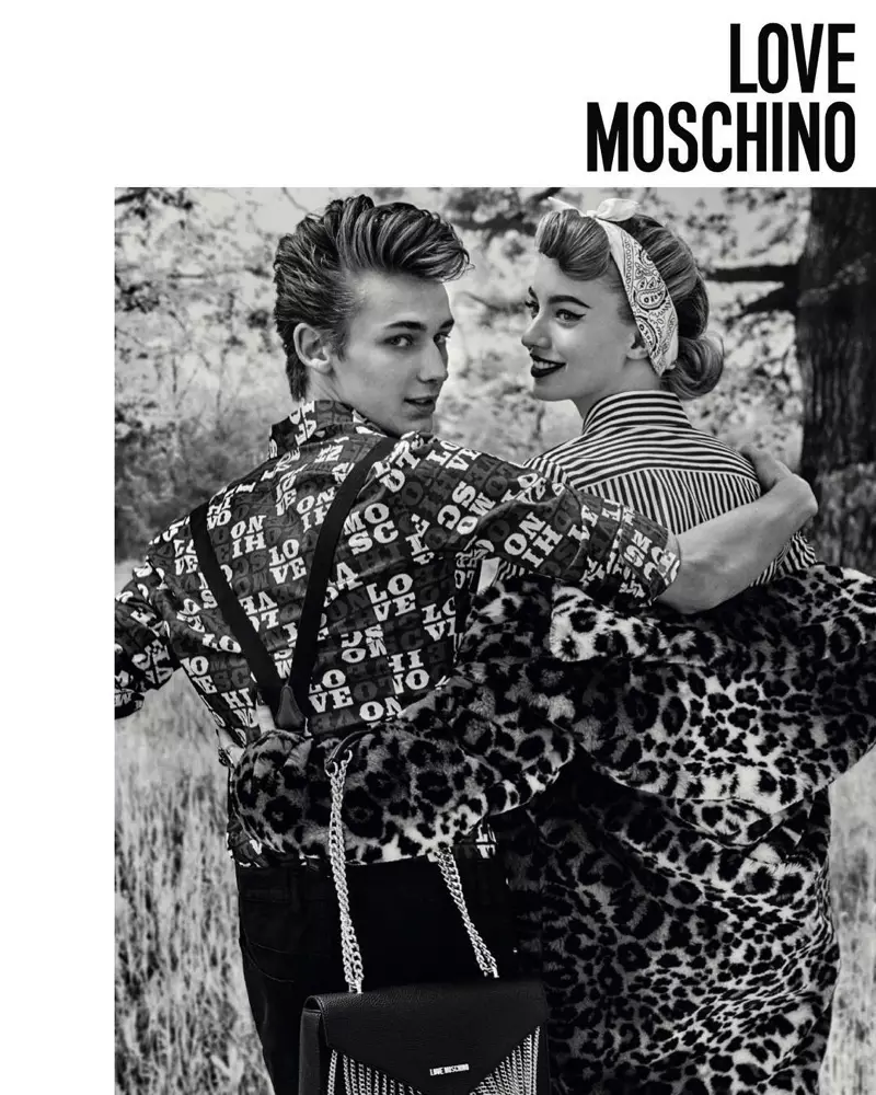 Love Moschinoning 2017 yil kuz-qish kampaniyasida retro uslubi diqqat markazida