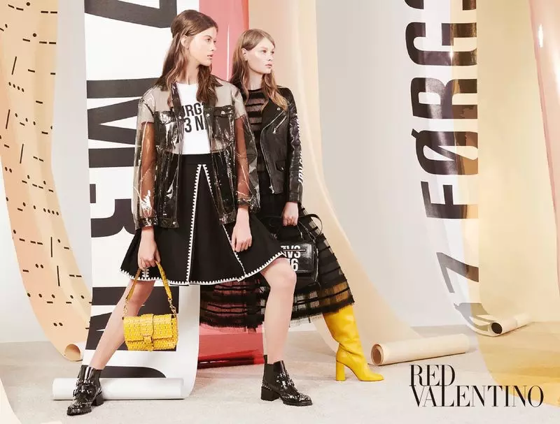 Een afbeelding van de RED Valentino herfst-winter 2018 campagne