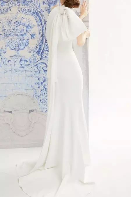 Bộ sưu tập mùa thu 2019 của Carolina Herrera Bridal là Beyond Sang trọng