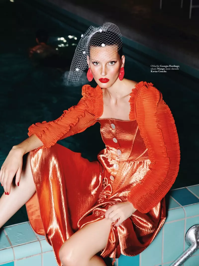 Veroniek Gielkens ELLE Eslovenia 2019 Portada Moda Editorial