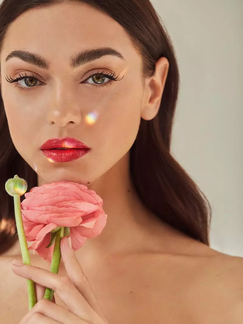 Zhenya Katava Grazia Russia 2019 Cover Beauty Redakcija