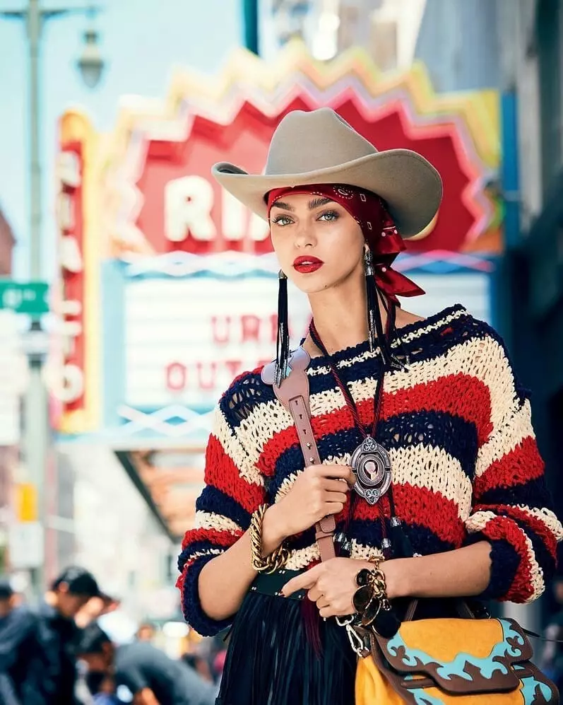 Zhenya Katava bringer vestlig stil til byen for Glamour Italia