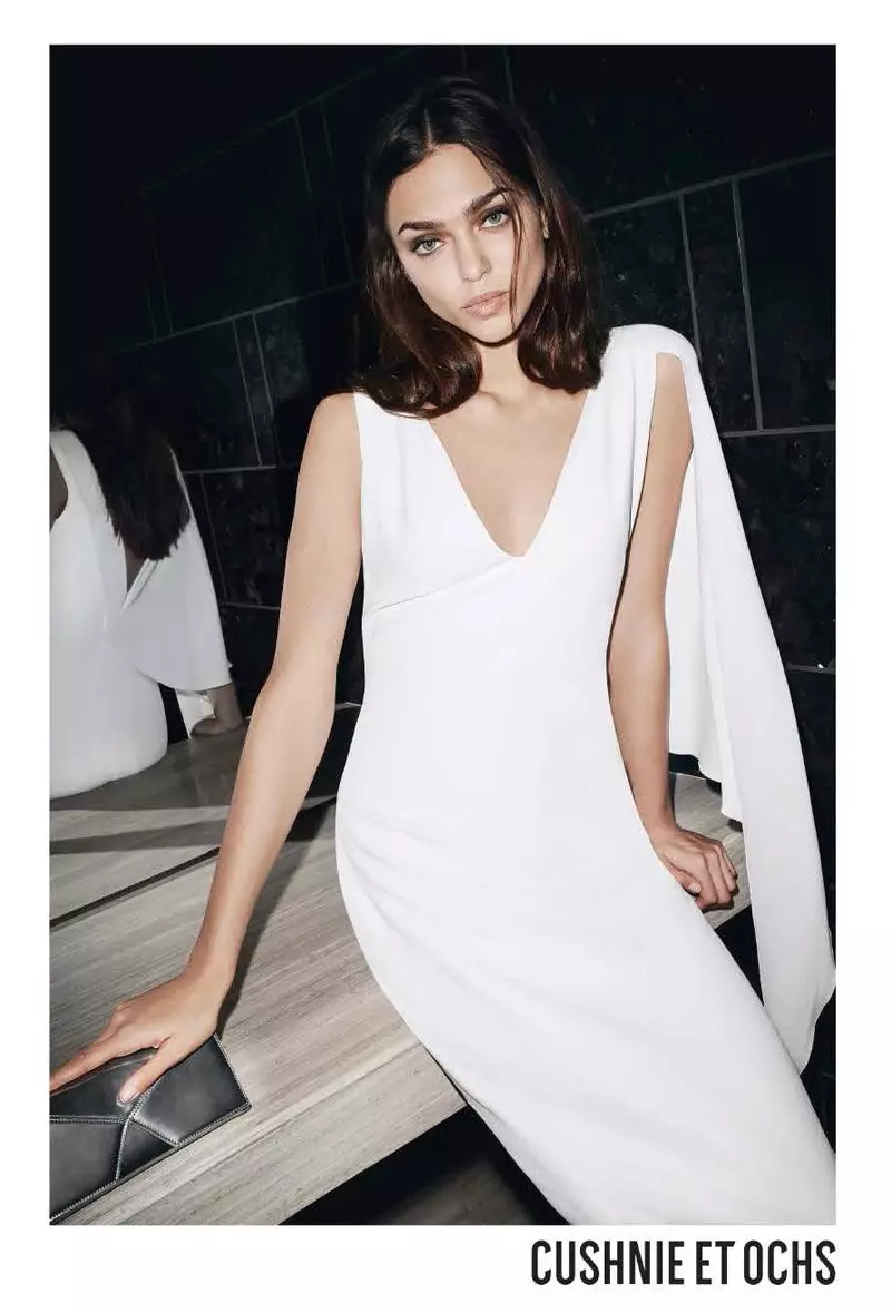 Cushnie et Ochs destaca el vestit blanc per a la campanya de resort 2018