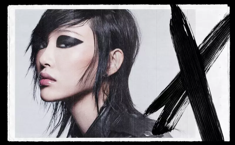 El maquillaje inspirado en el rock and roll destaca en la campaña de Zara Beauty.