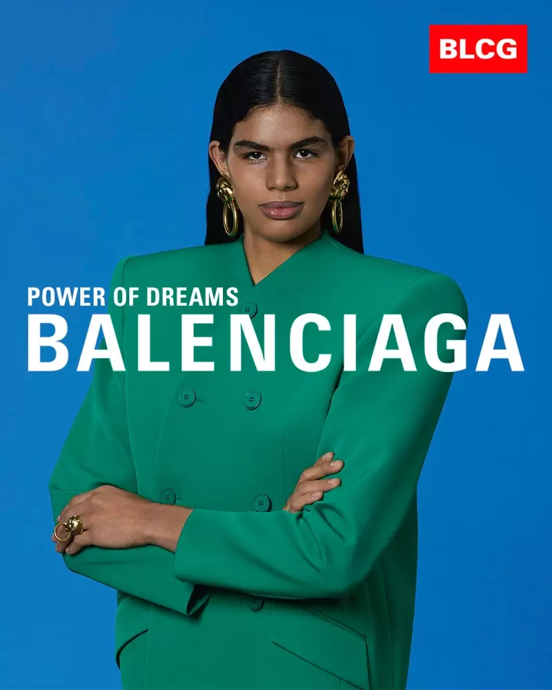 Kanpay prentan 2020 Balenciaga a prezante pòtrè enspire politik