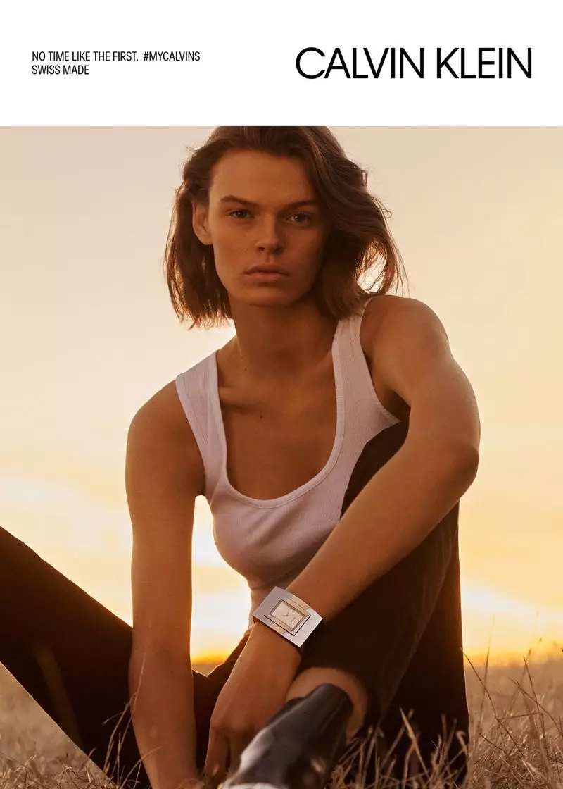 Campaña primavera-verán 2019 de Calvin Klein Jewelry + Watches con Cara Taylor